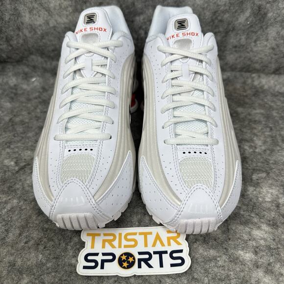 Nike Shox R4 Sneakers GS Sz 5.5Y Womens Sz 7 White Red CW2626-102 Athletic Shoes - Picture 2 of 8